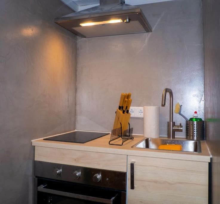 Modern Cozy Apt. -With 2 Tv, Netflix And Work Desk Essen Extérieur photo